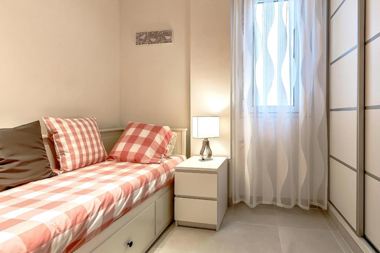 Hortensia Suites Apartments ,Los Cristianos Los Cristianos  Exterior photo