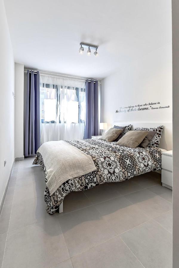 Hortensia Suites Apartments ,Los Cristianos Los Cristianos  Exterior photo