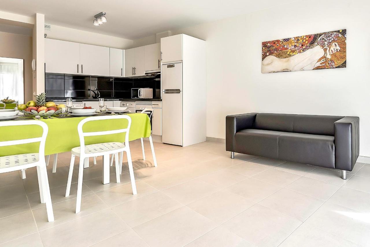 Hortensia Suites Apartments ,Los Cristianos Los Cristianos  Exterior photo